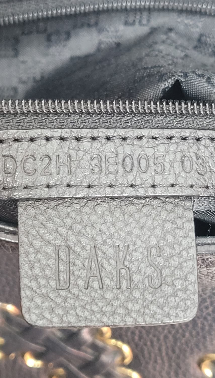 DAKS 닥스 DD로고 가죽 숄드백 / 블랙 상품이미지8