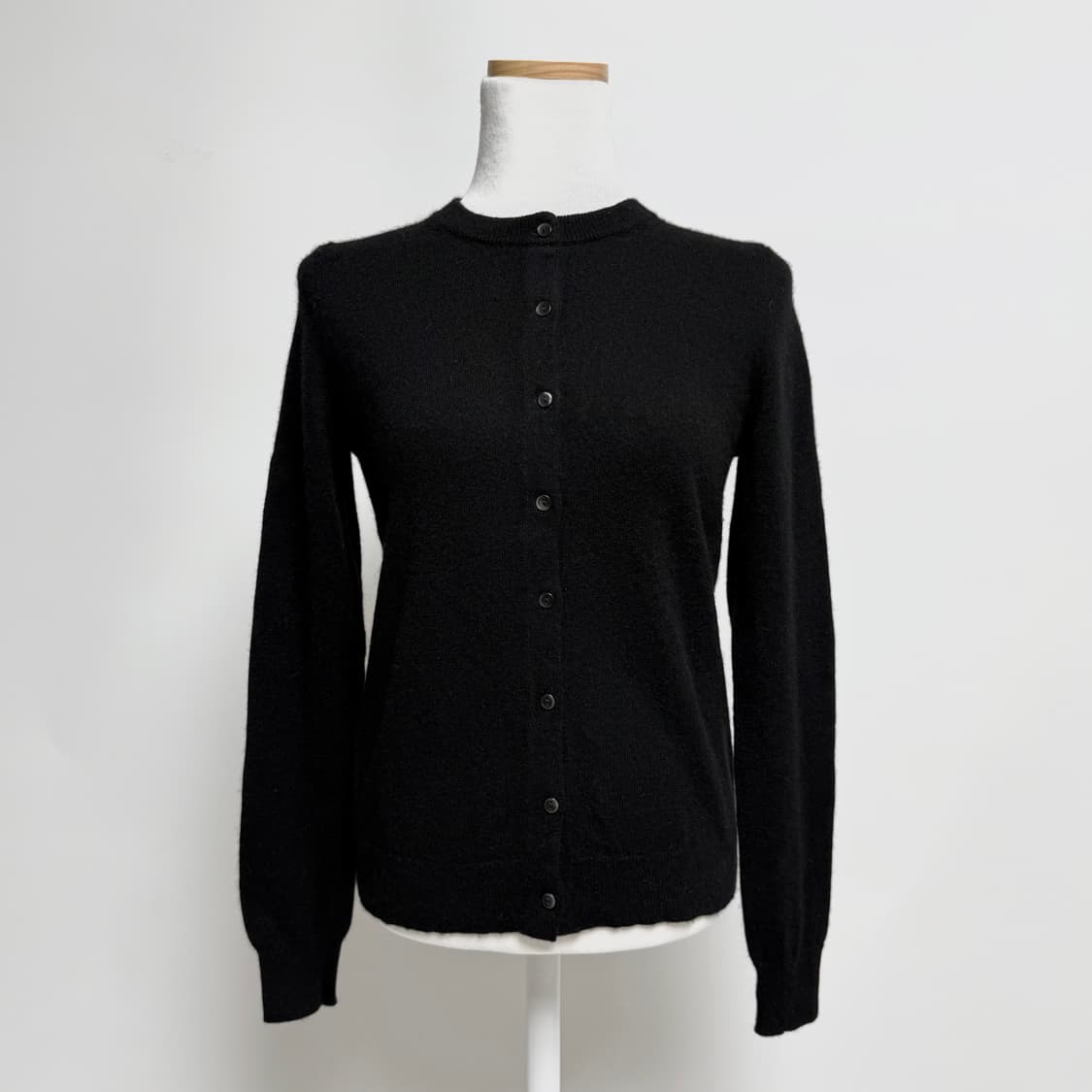 [캐시미어 100%] 유니클로 블랙 라운드넥 가디건 S 상품이미지1
