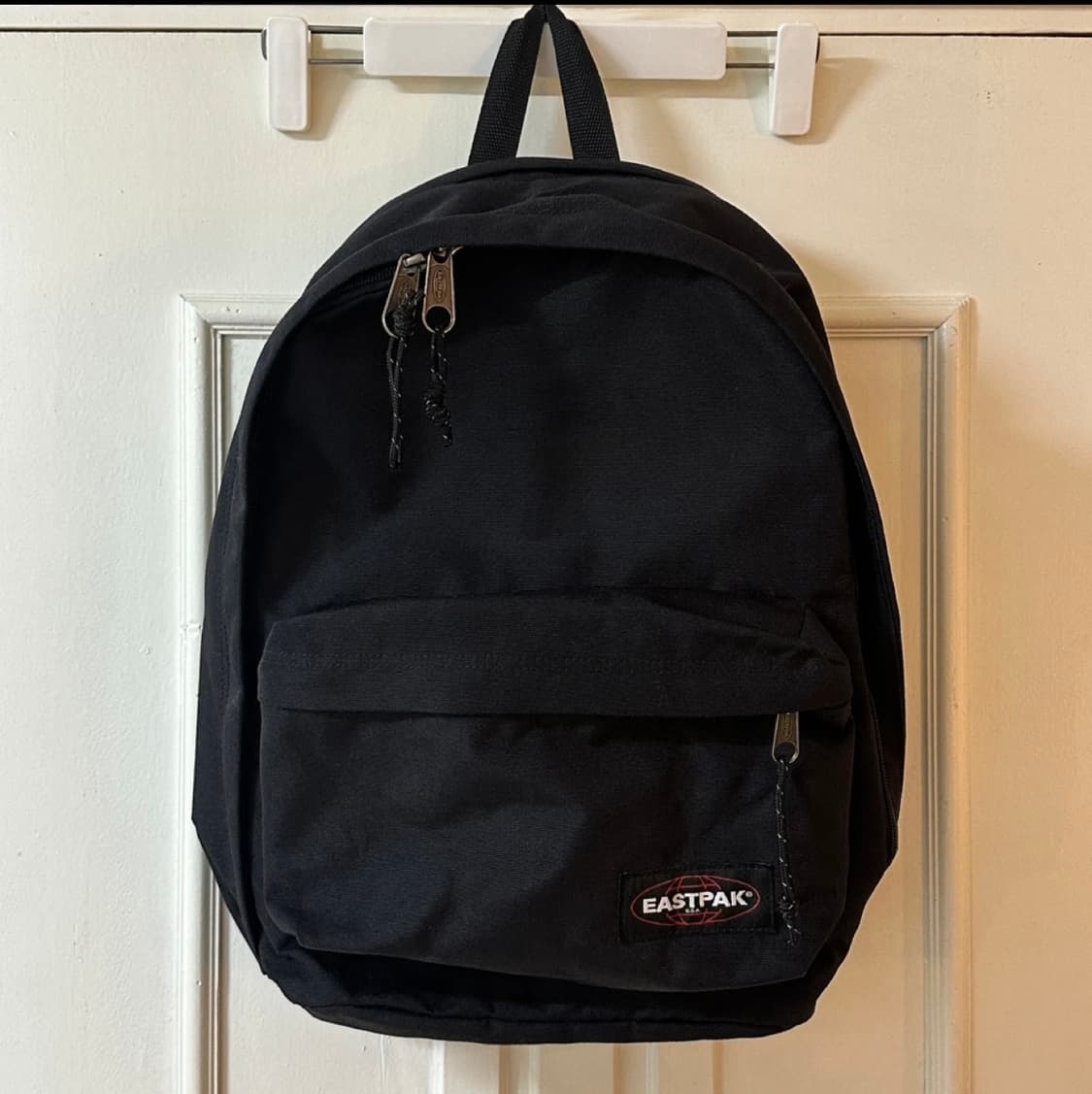 이스트팩 패디드파커 24리터 상품이미지2