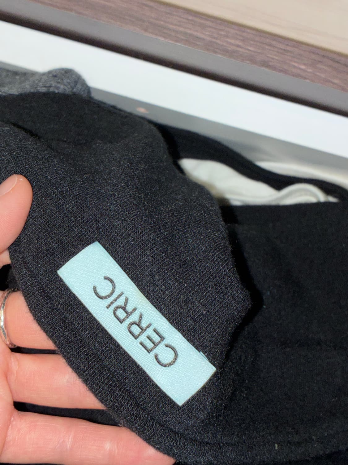 세릭 GARTER COTTON SKIRT / BLACK 상품이미지3