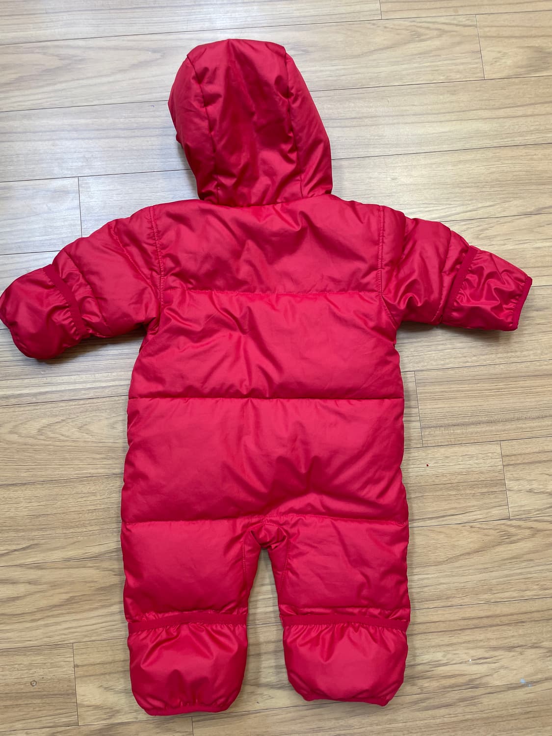 콜롬비아 아기 우주복 6M 사이즈 판매합니다. 55~65cm 아기들에게  상품이미지2