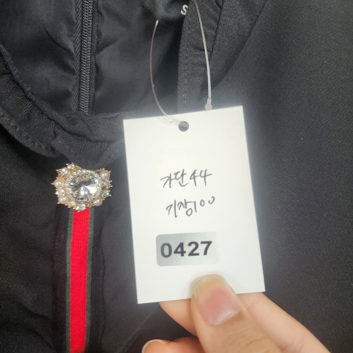 샤틴 블랙 플리츠 원피스 상품이미지9