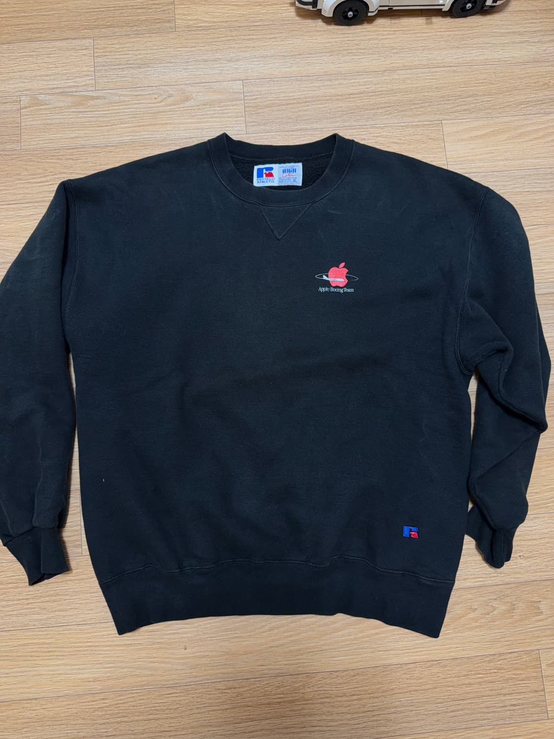 애플 X 보잉 콜라보, 스웻셔츠. 상품이미지5