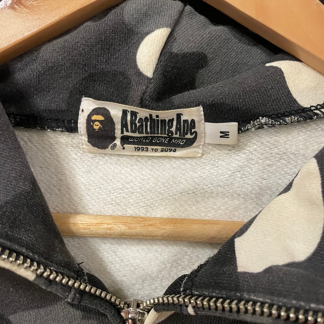 베이프 시티카모 샤크후드집업 m 상품이미지3