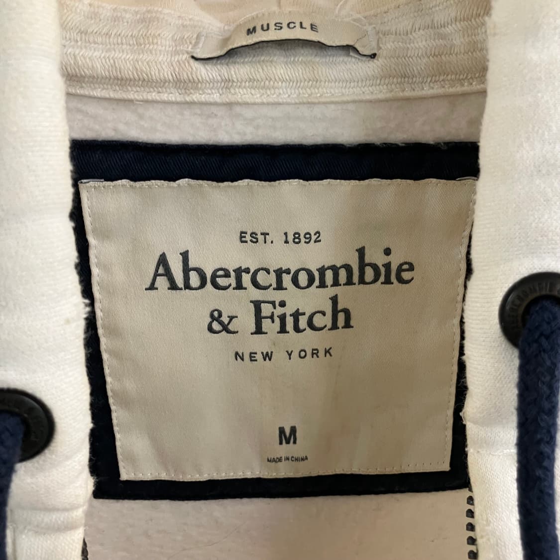 아베크롬비 크림 후드집업 M 상품이미지3
