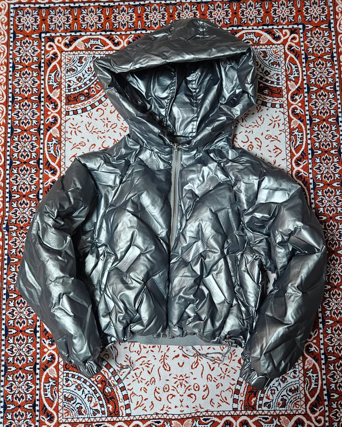 GYDA in Japan 빅 후드 유광 크롭 패딩 점퍼 Free  상품이미지1