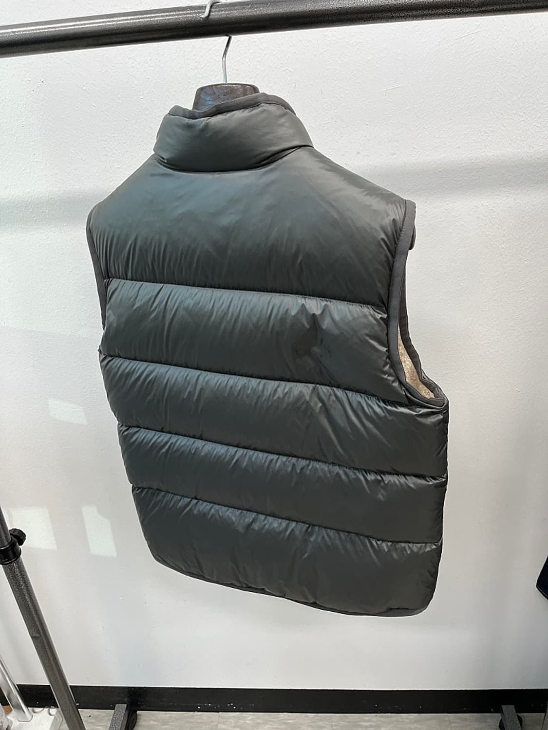 105) 마에스트로 구스 리버시블 패딩조끼  상품이미지5