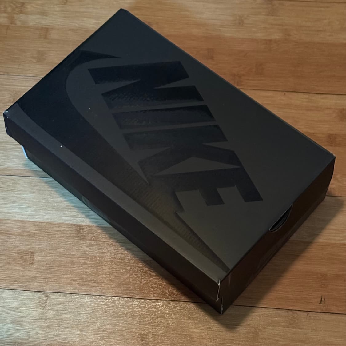 나이키 아스트라 울트라 트리플 블랙 검정 245 상품이미지6