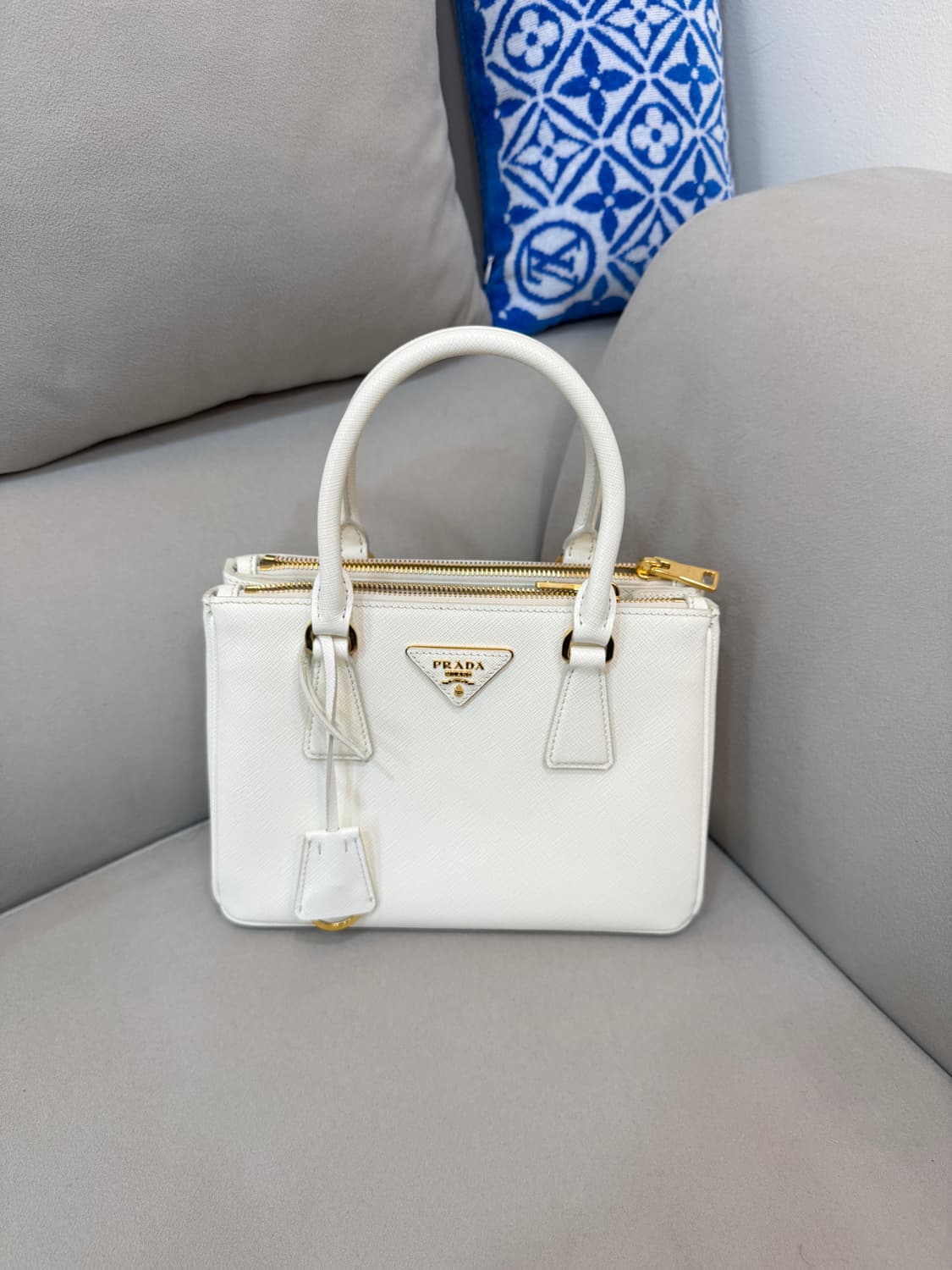 프라다 사피아노 갤러리아 백   상품이미지1