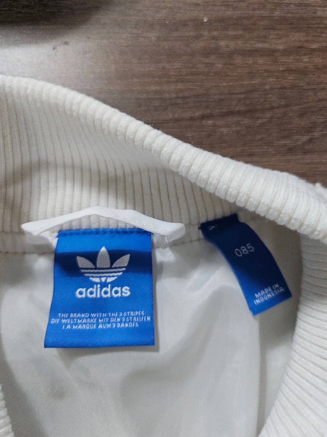 아디다스 후리스 슈퍼스타 트랙탑 양털 뽀글이 쉐르파 자켓 화이트 85 상품이미지8