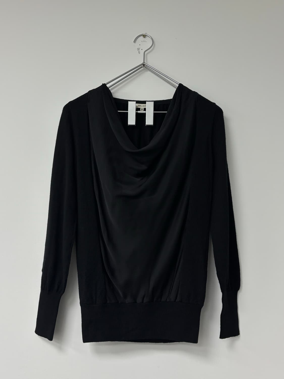 DRAPE KNIT 상품이미지1