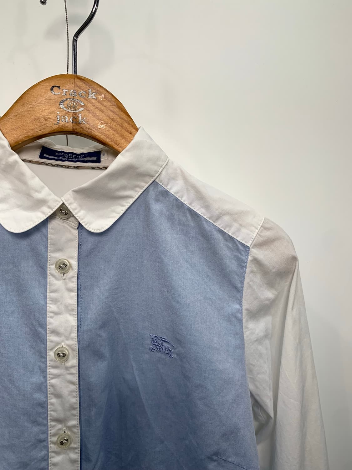 버버리 블루라벨 라운드 카라 셔츠  상품이미지2