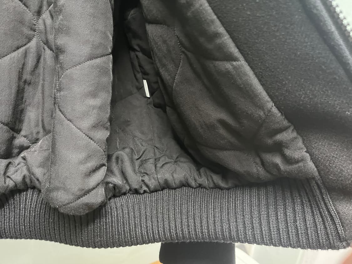 [L] 드리스 반 노튼 울 봄버 상품이미지7