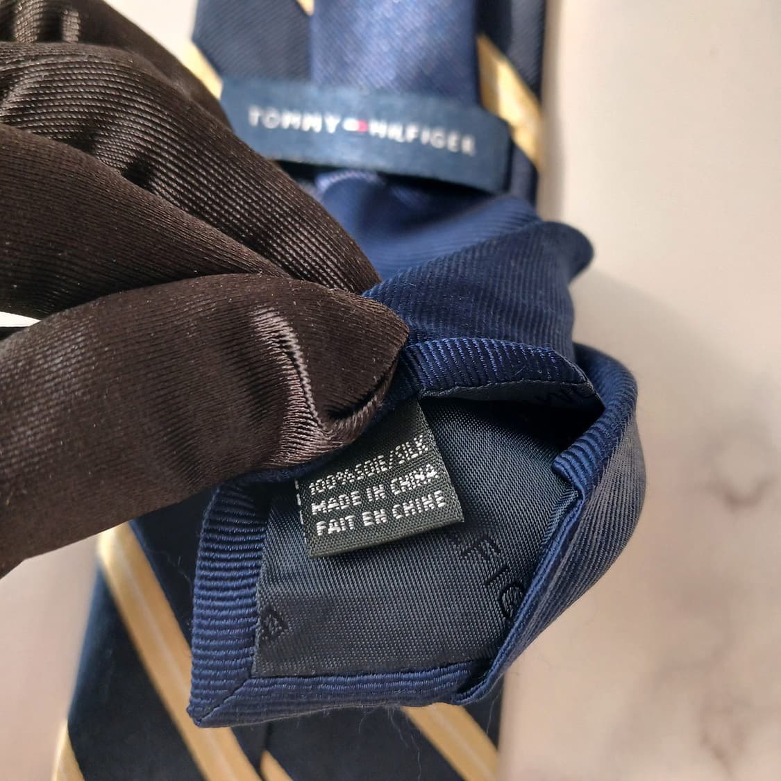 타미 힐피거 실크 네이비 스트라이프 넥타이 8.5cm A등급 E717 상품이미지8