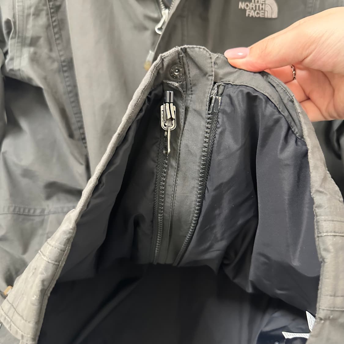 노스페이스 드라이벤트 DRY VENT 바람막이 딥카키 상품이미지5