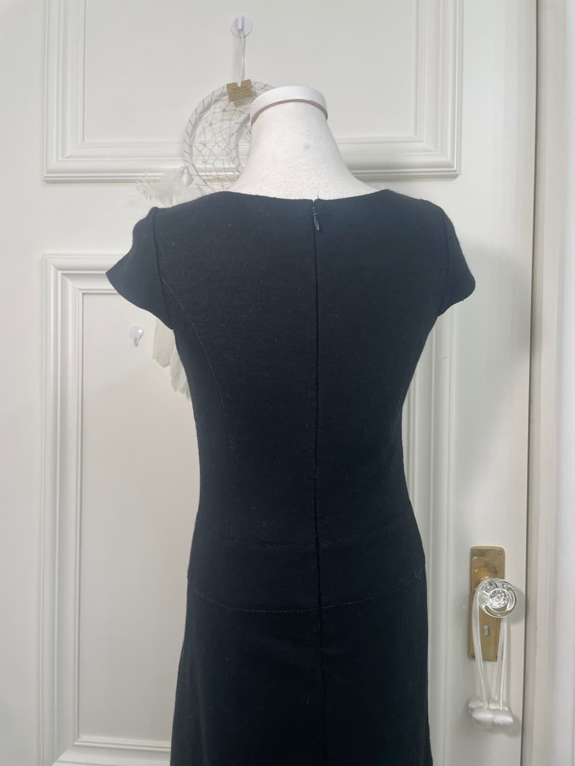 UNTITLED black wool princess line crysta 상품이미지4