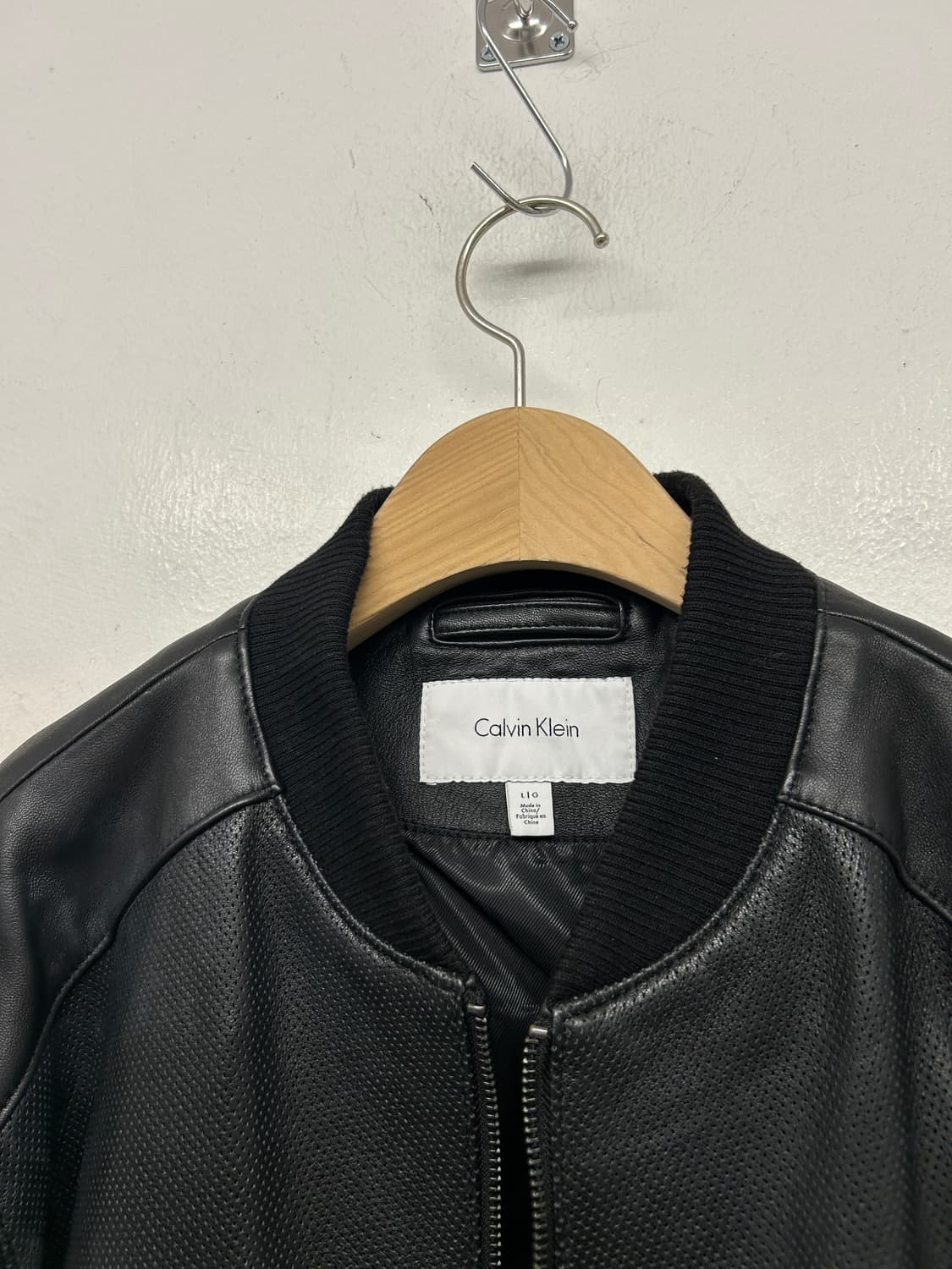 캘빈클라인 블랙 레더 봄버 자켓 상품이미지4