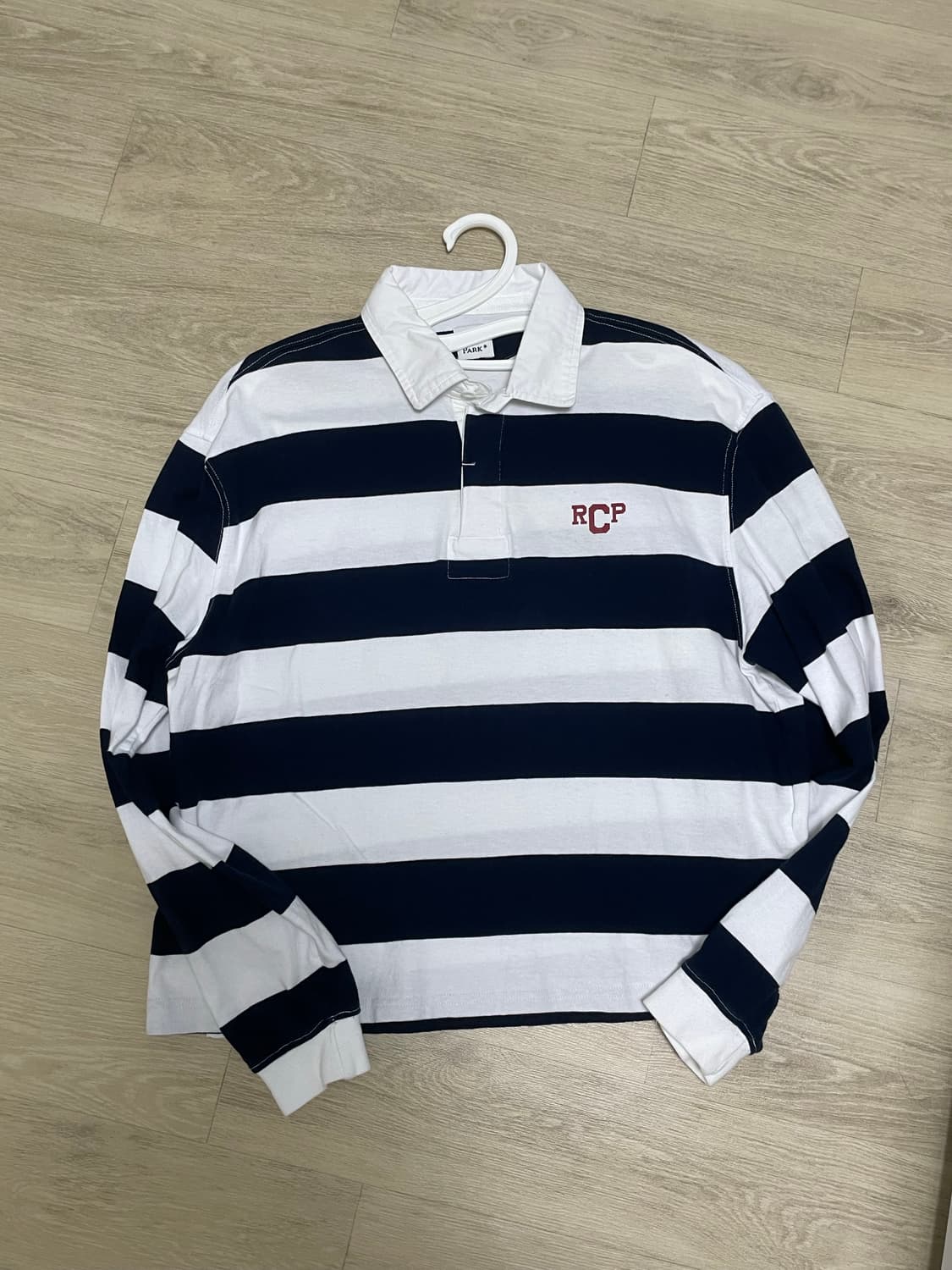 로얄시티파크 스트라이프 긴팔 럭비 상품이미지1