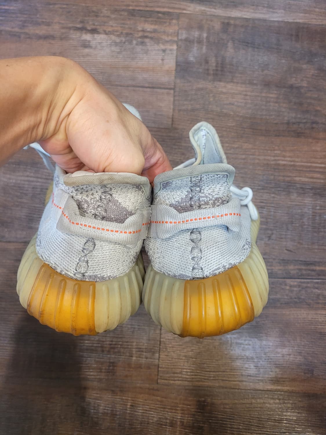 아디다스 이지부스트 350 V2 스니커즈 280mm 상품이미지4