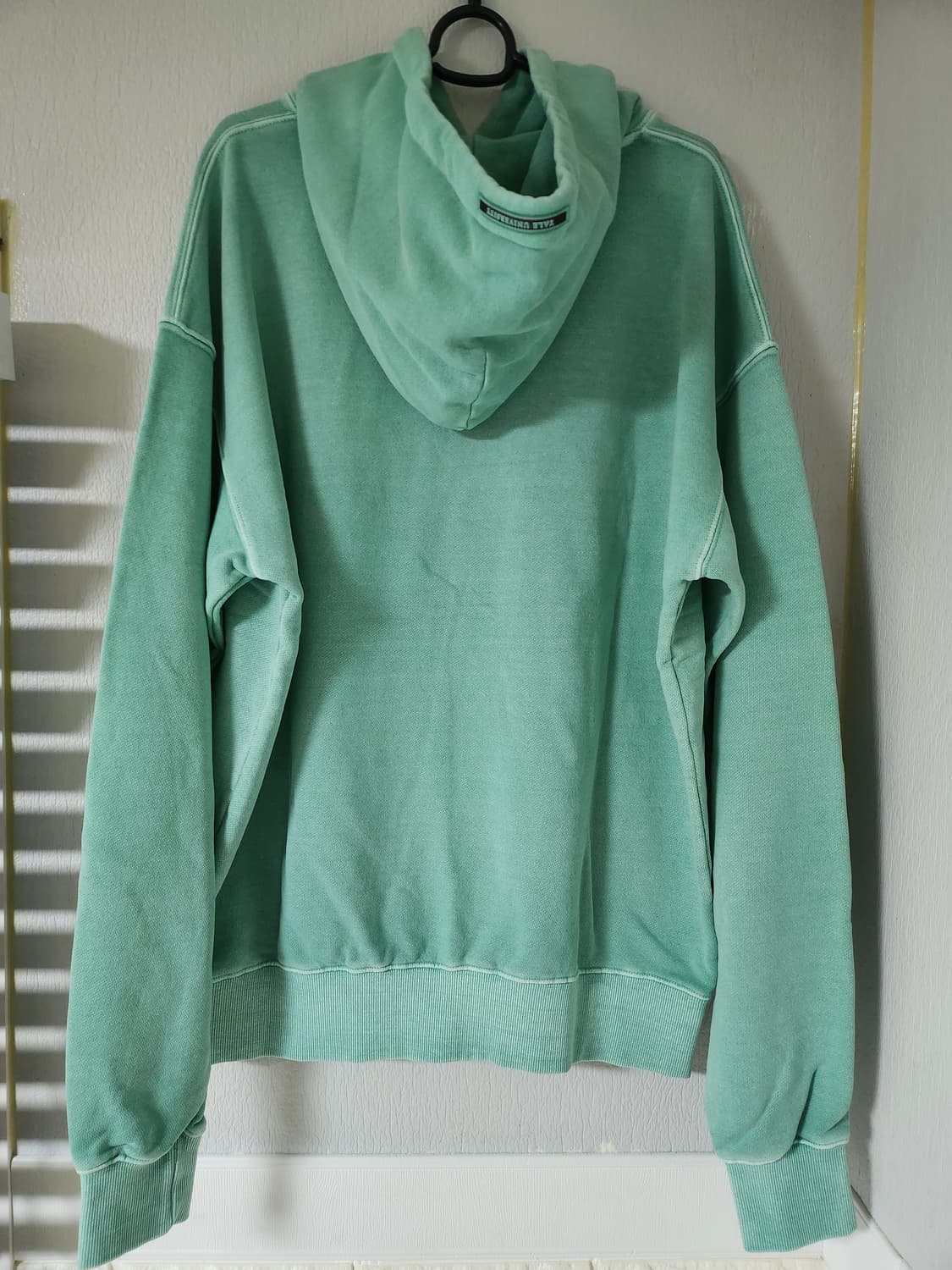 예일 피그먼트 워싱 후드티 상품이미지2