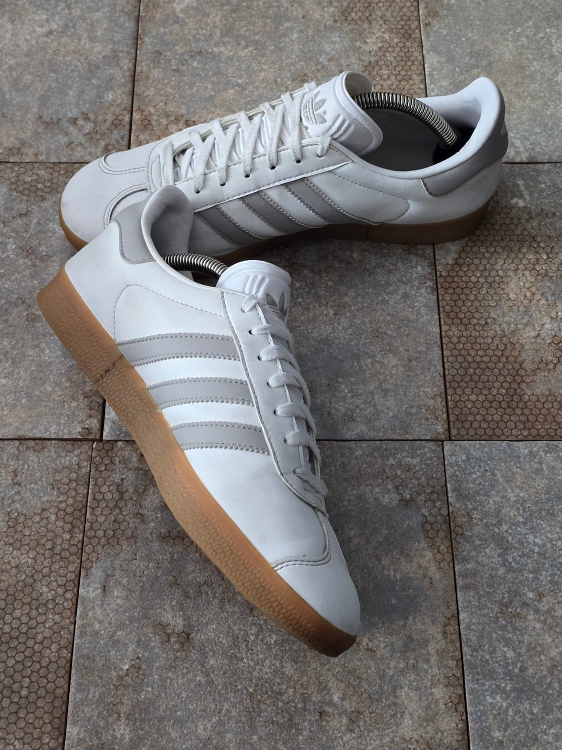 (250)아디다스 가젤 화이트 그레이  상품이미지3