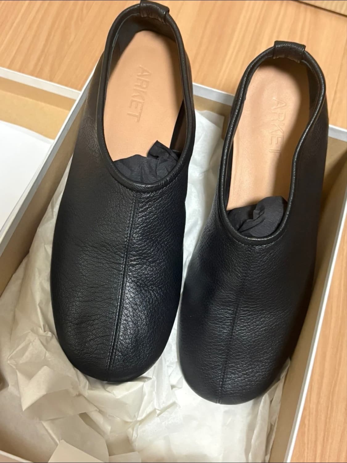 ARKET 아르켓 레더 발레 플랫 블랙 235 상품이미지1