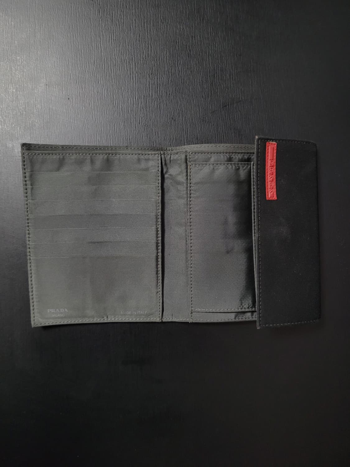 Prada sports wallet 상품이미지2