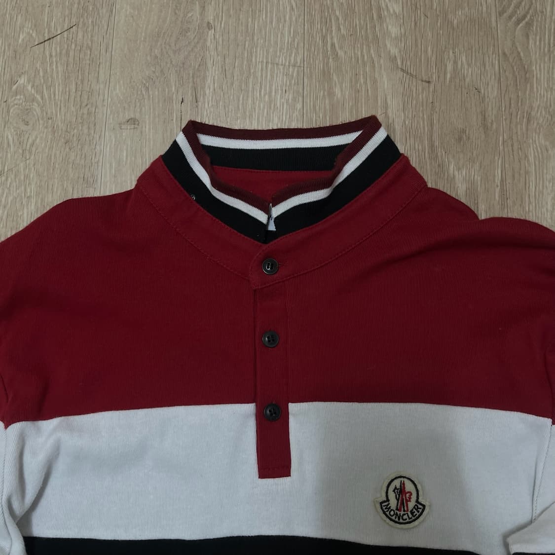 몽클레어 배색 헨리넥 긴팔 티셔츠 [멀티 컬러] 3사이즈 상품이미지2