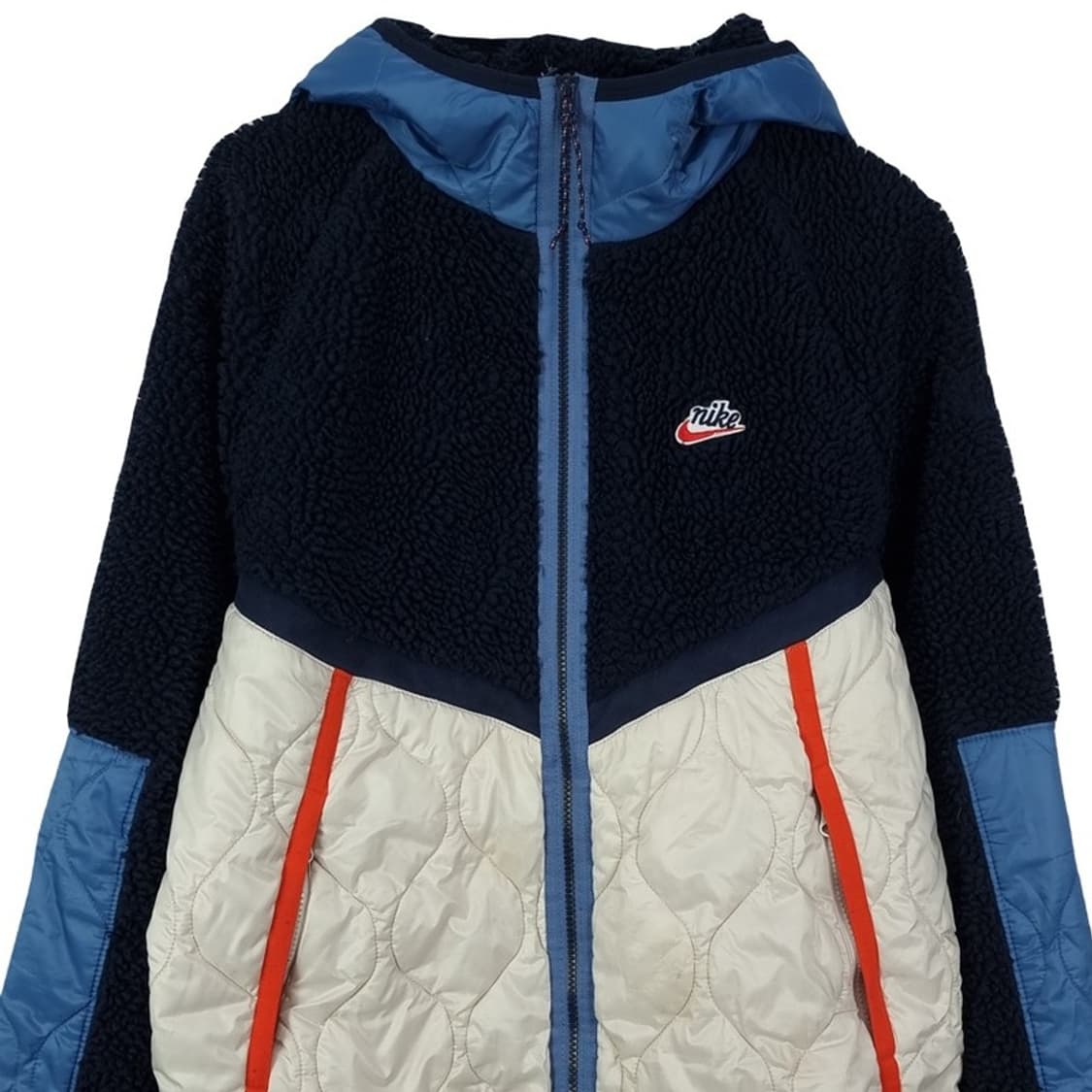 [나이키] 헤리티지 로고 자수 퀄팅 쉐르파 후드 자켓 M18727 상품이미지4