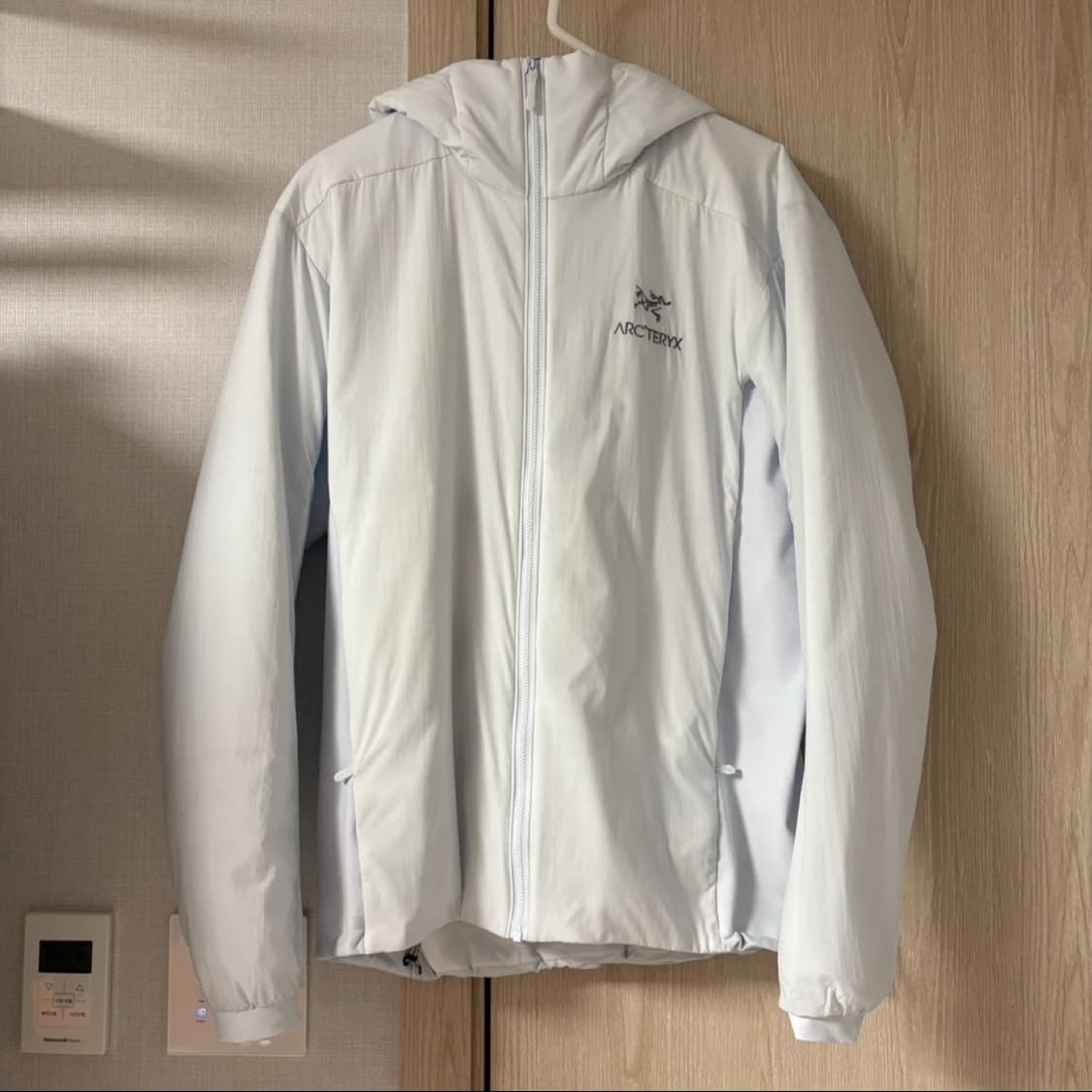 아크테릭스 아톰 후디 남성 M 데이브레이크색상 상품이미지1