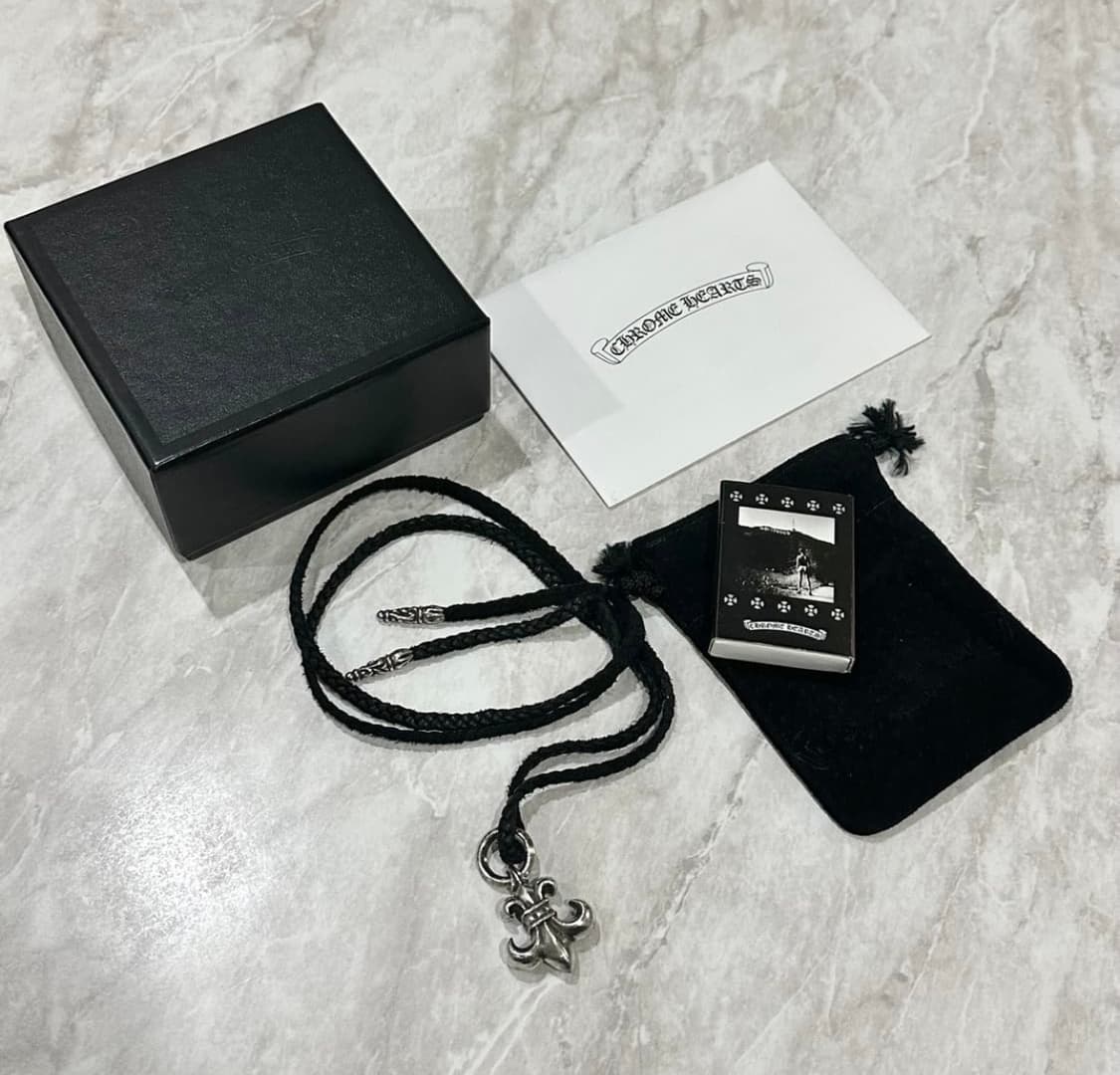 [ L ] 크롬하츠 플레어 라지 펜던트 + 볼로팁 상품이미지3