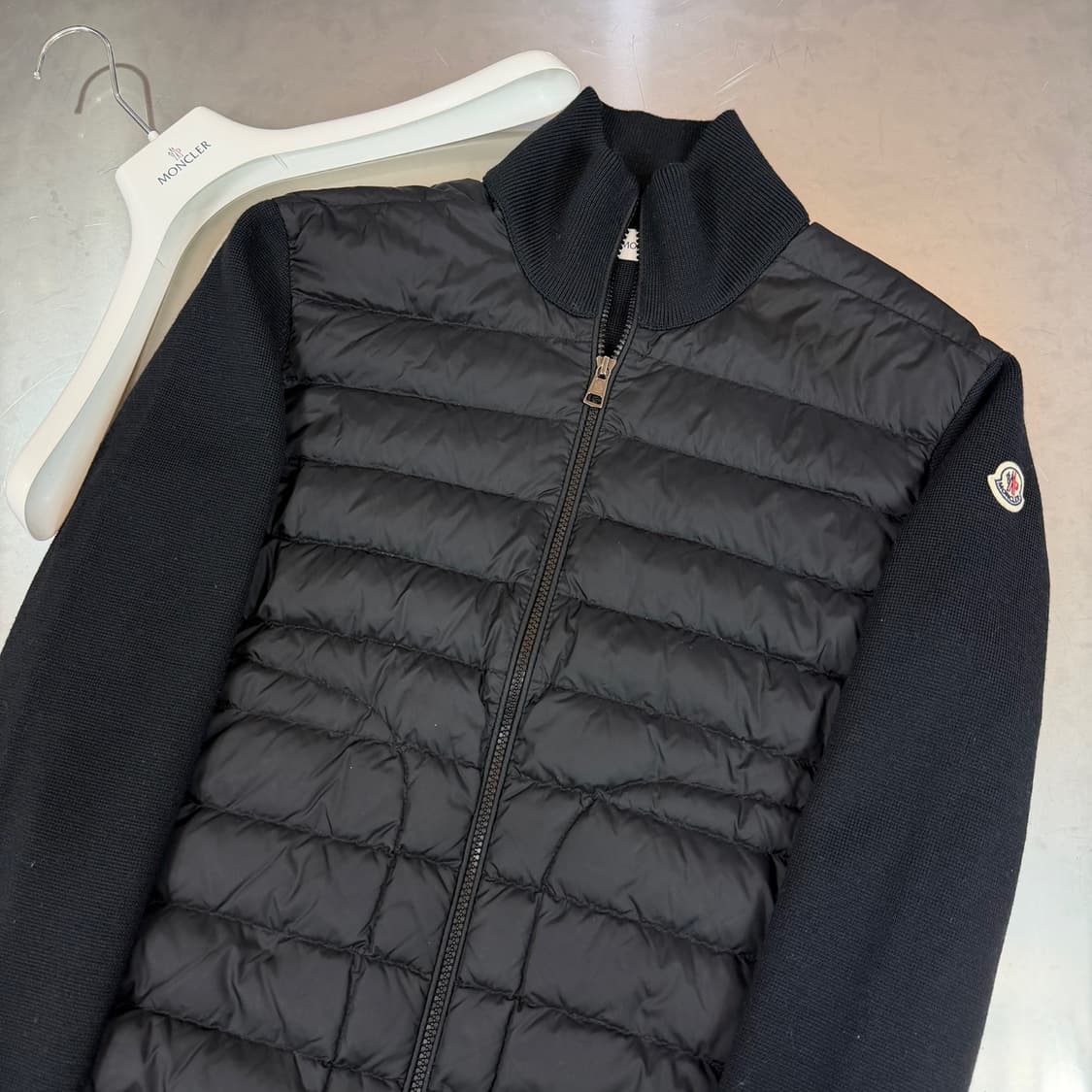 [리오브] 몽클레어 트리콧 울 가디건 니트 패딩 상품이미지3