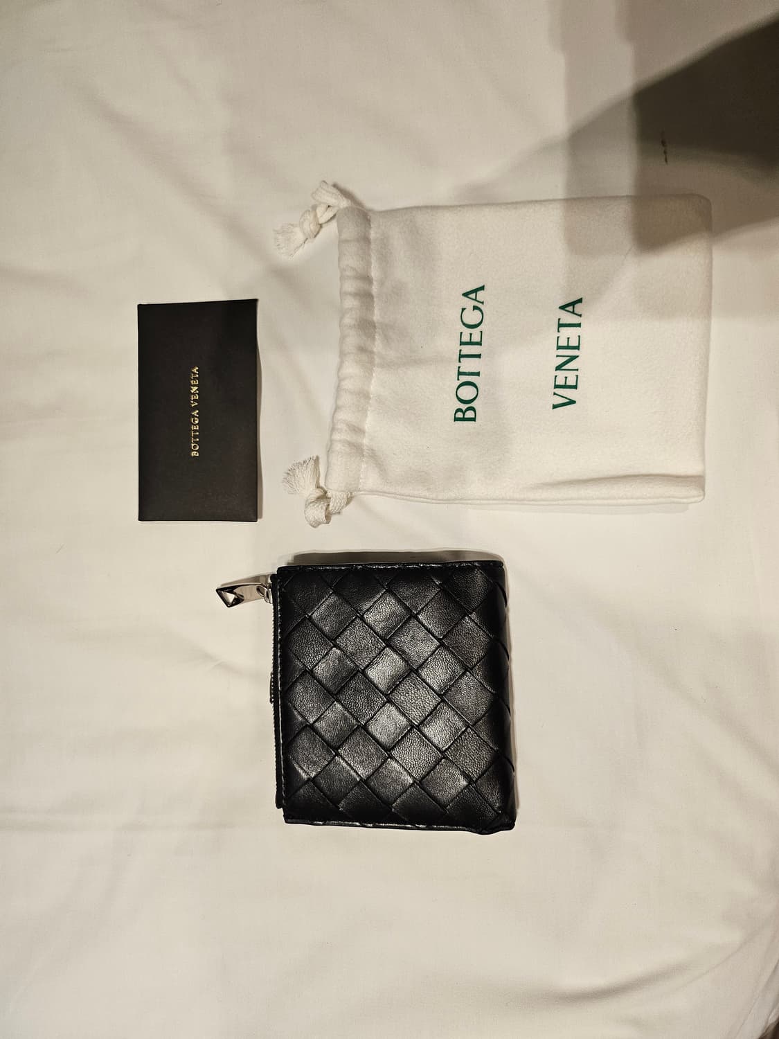 보테가 베네타 반지갑 검정 상품이미지1