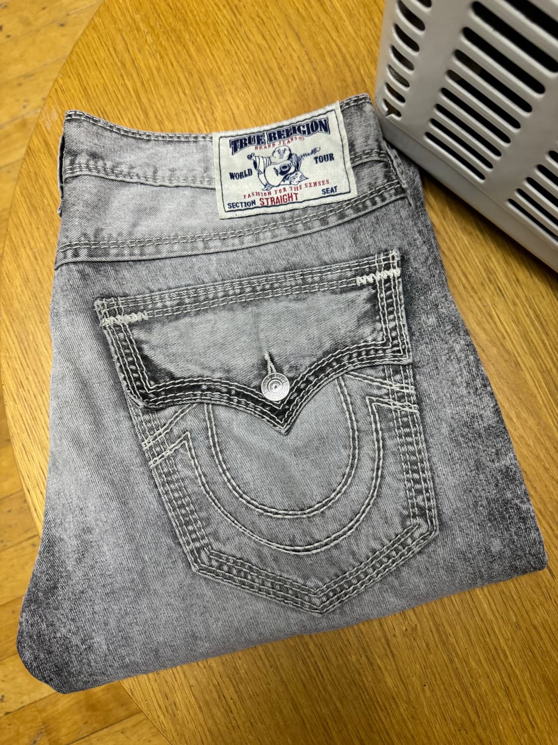 트루릴리전 스트레이트 메가 티 36 상품이미지1