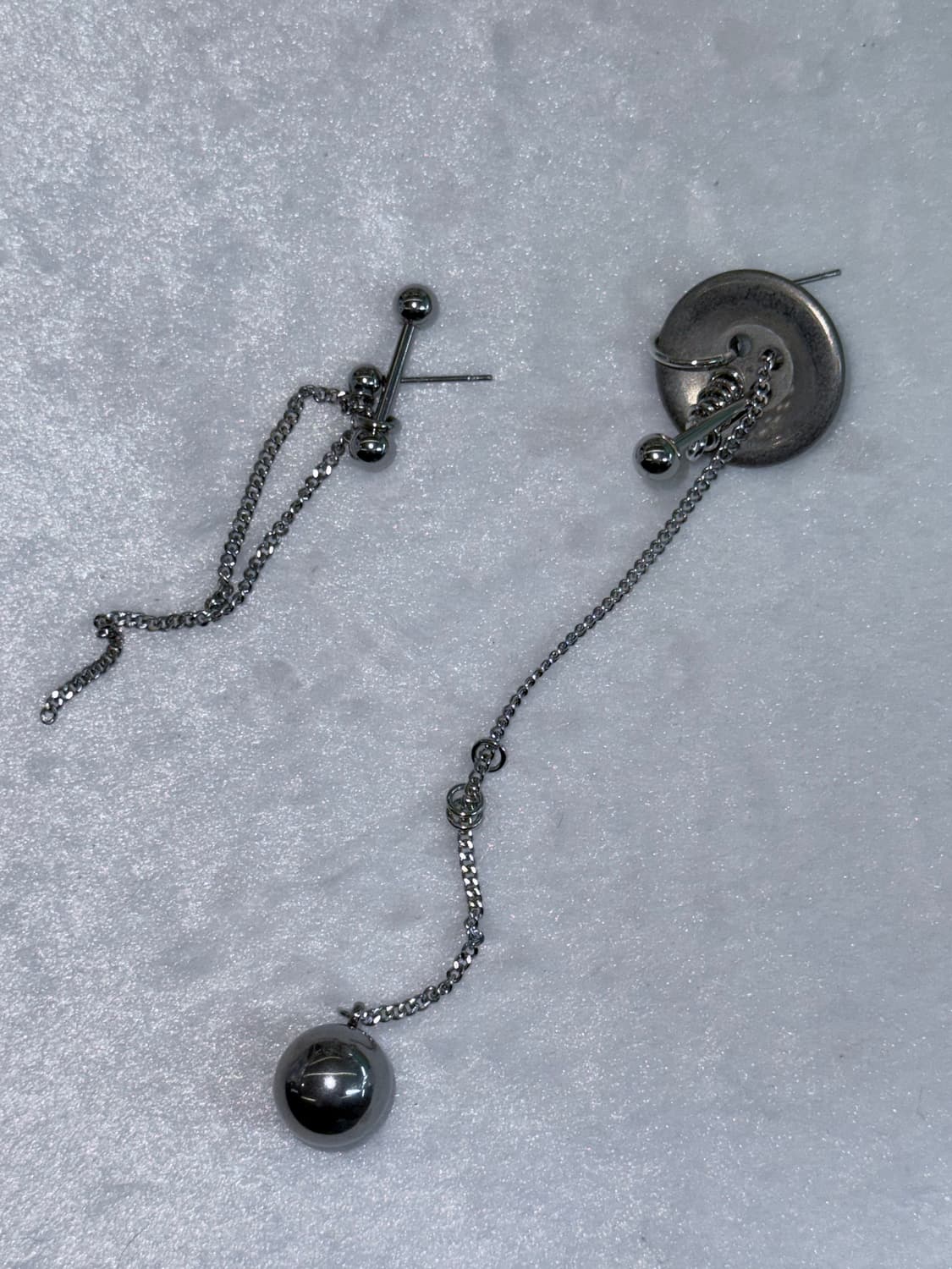 silver button earring by PJM 상품이미지3