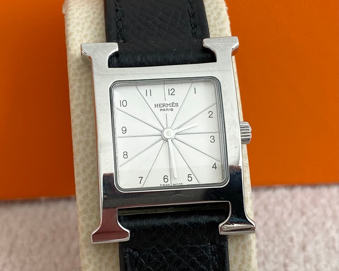 에르메스 H아워 HH1.210 여성용 PM 화이트 다이얼 쿼츠 상품이미지1