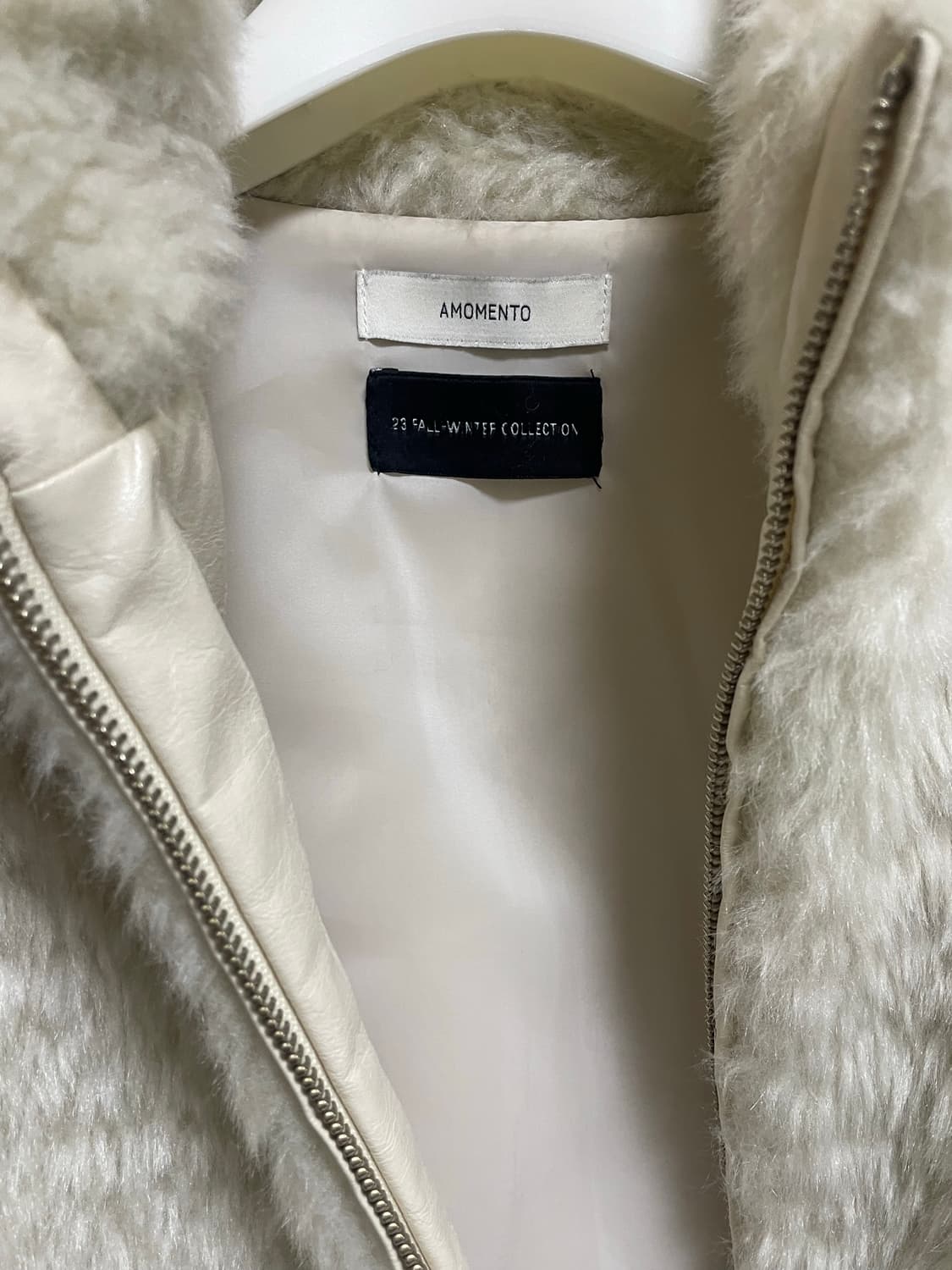 아모멘토 헤어리퍼자켓 아이보리 상품이미지5