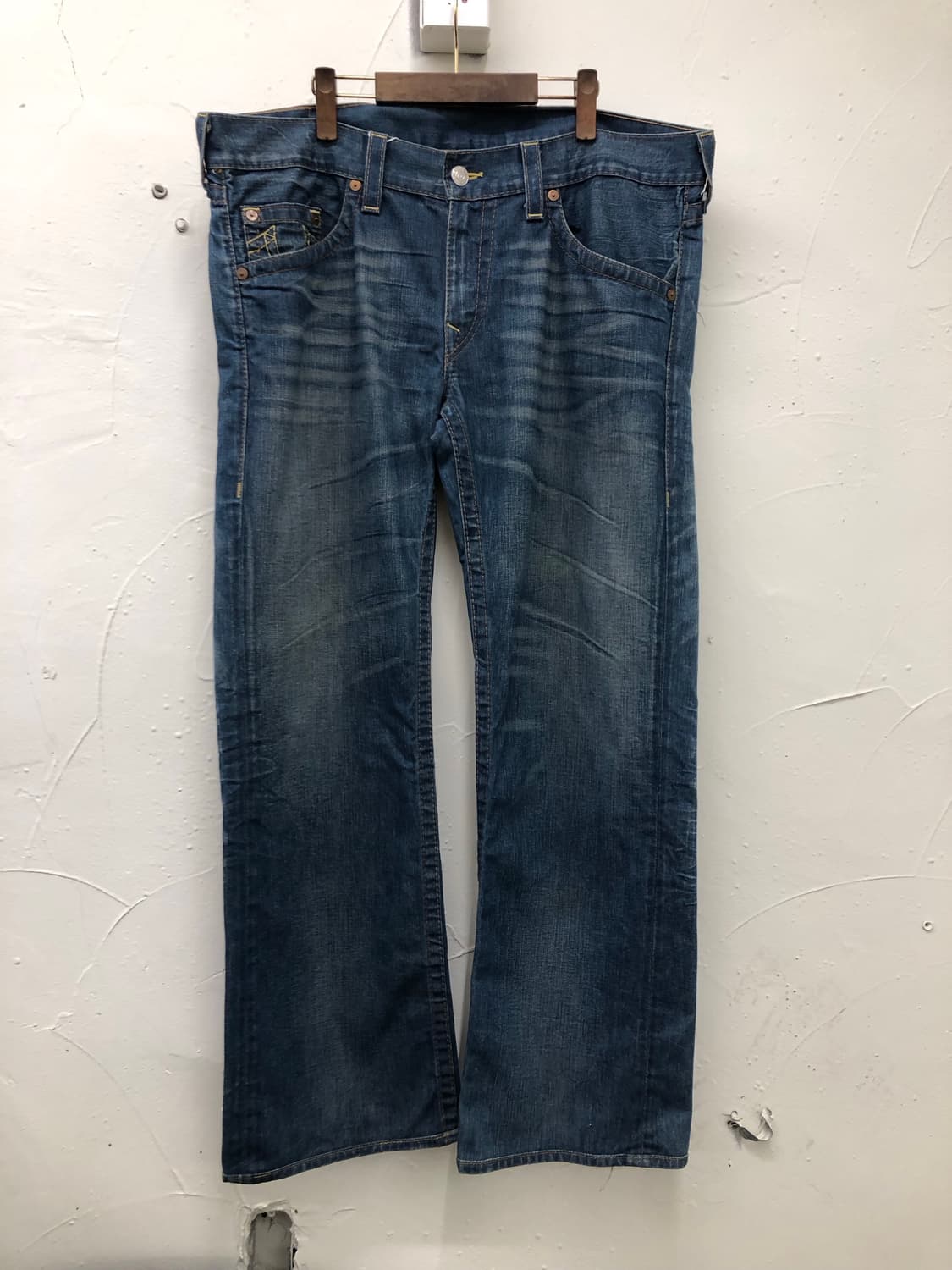 트루릴리젼 부츠컷 데님 팬츠  상품이미지2