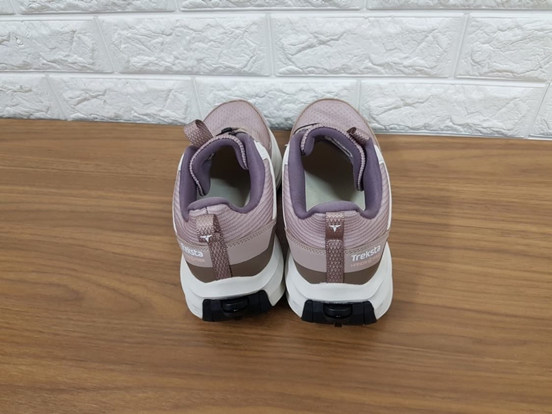 트렉스타 트레킹화 235 (핸즈프리 컴포트 등산화) 상품이미지4