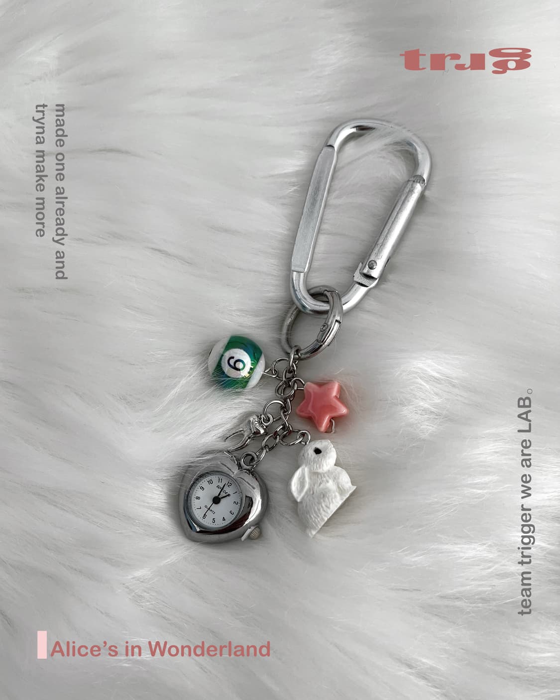 𝐀𝐥𝐢𝐜𝐞 𝐢𝐧 𝐖𝐨𝐧𝐝𝐞𝐫𝐥𝐚𝐧𝐝 키링 상품이미지1