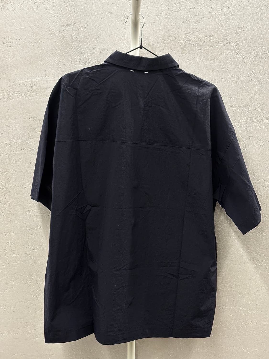 에이카화이트 네이비 반팔 셔츠 3 상품이미지8