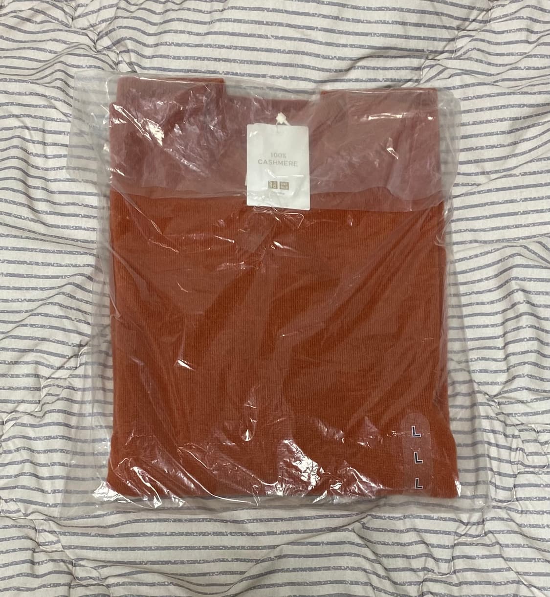 (새상품) 유니클로 캐시미어 크루넥 스웨터 니트 오렌지 L 상품이미지2