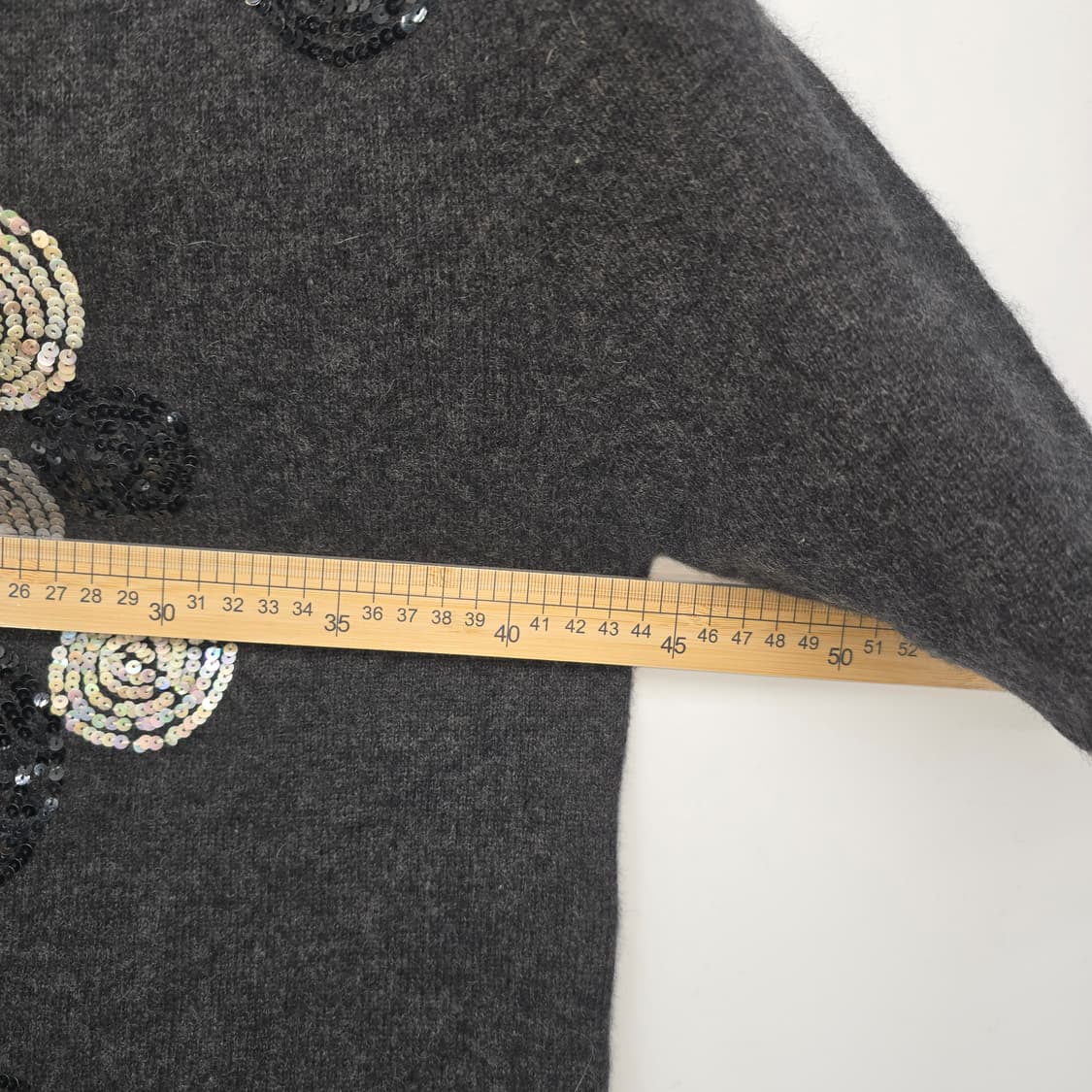 이탈리아 캐시미어100 터틀넥 스팽글 니트 상품이미지5