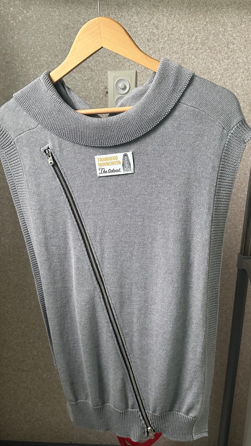 The soloist vest 상품이미지2