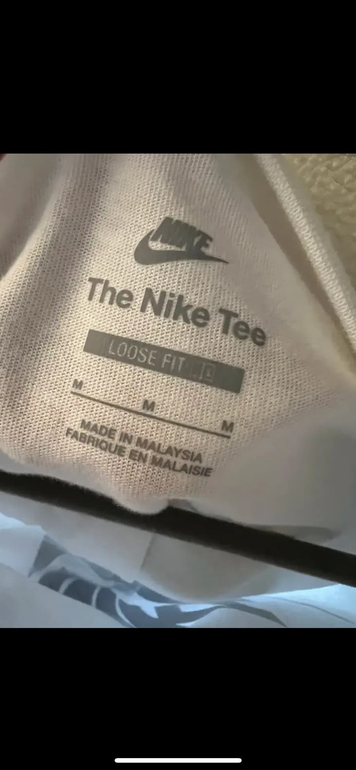 나이키 크롭티셔츠 상품이미지3