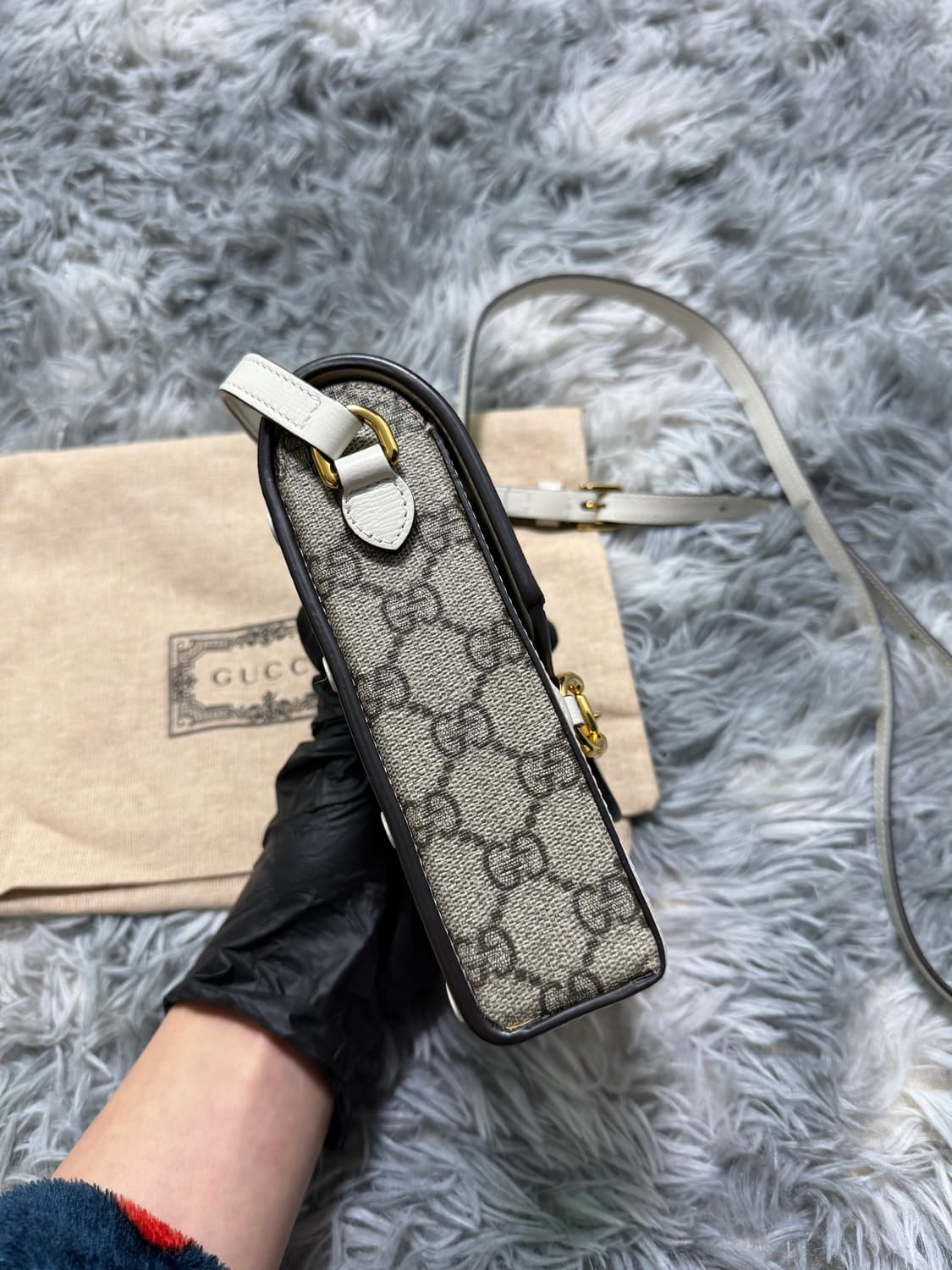 구찌 홀스빗 1955 폰홀더백 상품이미지4