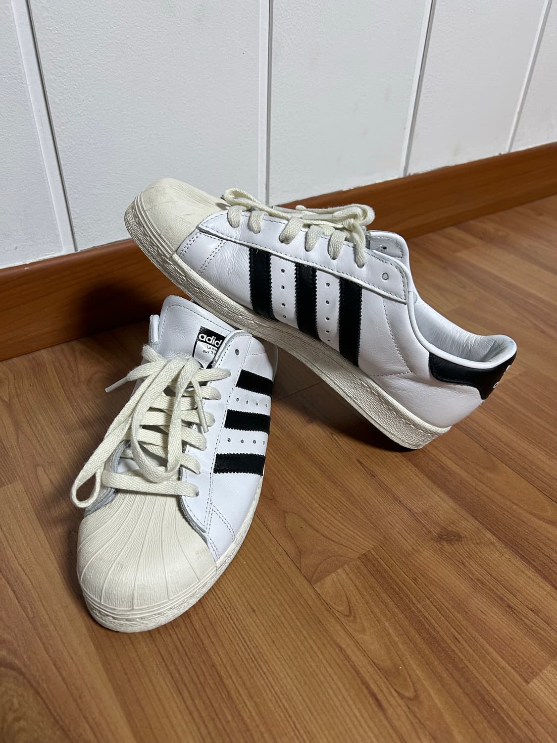 (275) 아디다스 슈퍼스타 82 화이트 상품이미지1