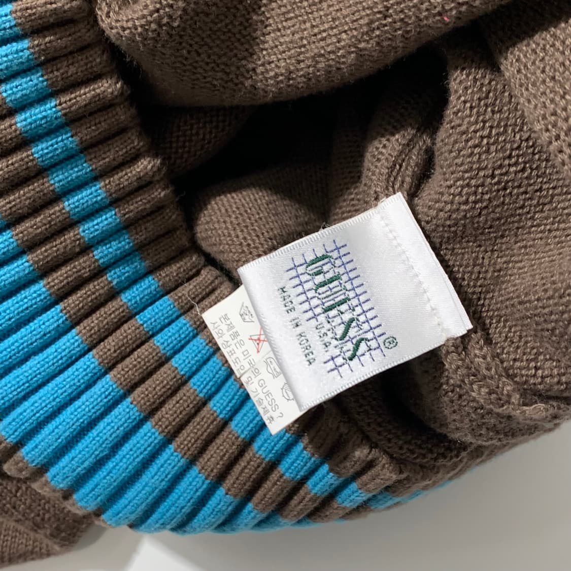 게스 빈티지 브라운 니트 집업  상품이미지4