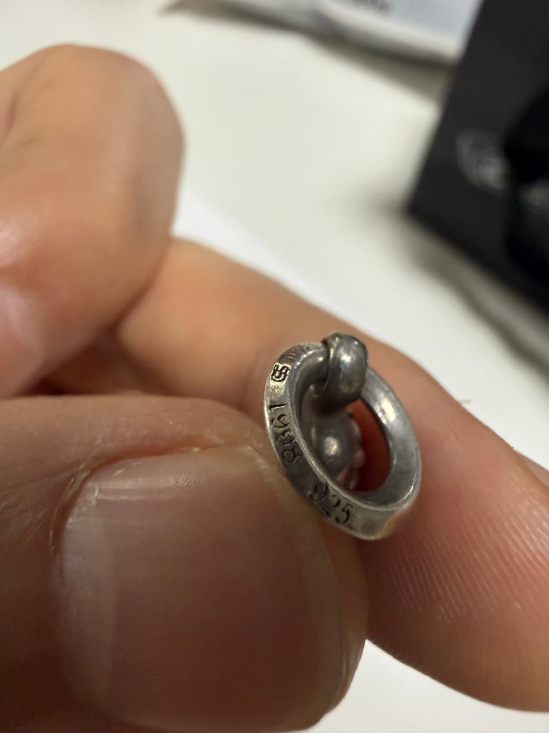 크롬하츠 원볼 타이니크로스 펜던트 상품이미지4