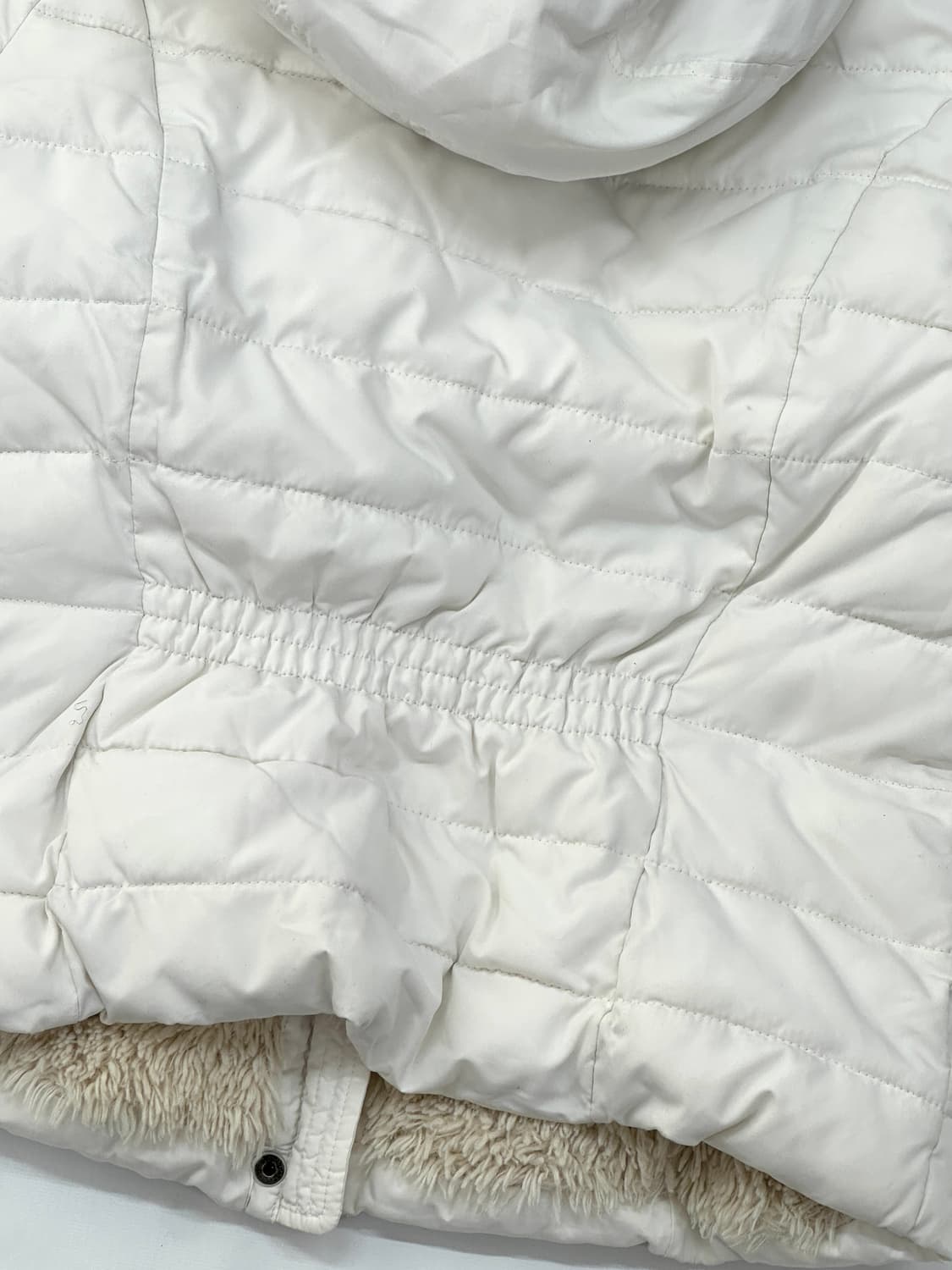 아베크롬비 허리라인 경량 패딩 화이트 러블리 갸루 빈티지 양털 그런지 상품이미지8